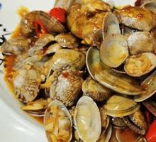 Charcoal-Grilled Clams