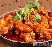 Braised Pork Trotters in Old Sauce