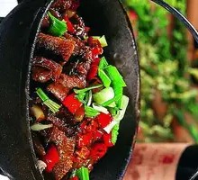 Hanging Pot Lamb with Skin