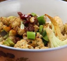 Spicy Cauliflower in Hot Pot