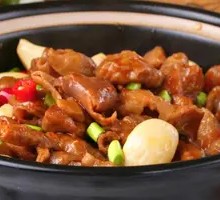 Spicy Intestine Pot with Dough Twists