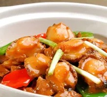 Braised Spare Ribs with Abalone