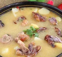 Enshi Pig Trotter Hot Pot