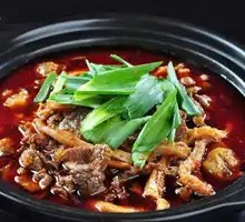 Spicy Beef Offal Hot Pot with Skewers