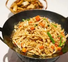 Crunchy Bamboo Shoots in Spicy Sauce