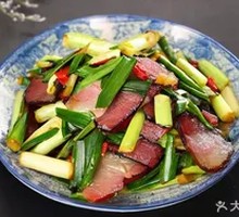 香蒜苗炒腊肉