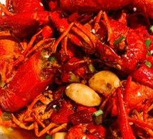 Golden Oil-Braised Shrimp