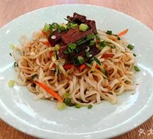 Braised Beef Noodles with Sauce