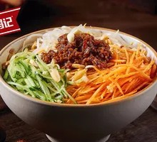 Stir-Fried Noodles with Mushrooms