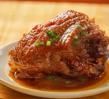 Red Oil Pig's Trotter with Crispy Skin
