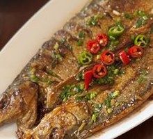 Pan-fried Large Silver Carp