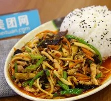 Celery and Tofu Shreds with Pork Rice