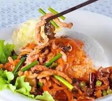 Fish-Flavored Shredded Pork Rice Bowl