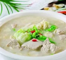 Fried Tofu Stewed with Pork Cracklings and Chinese Cabbage