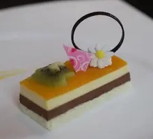 Mango Mousse Cake