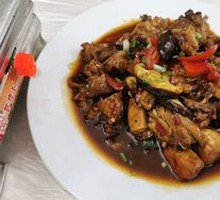 Chicken with Mushrooms in Large Plate
