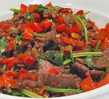 Stir-Fried Beef with Yellow Onion