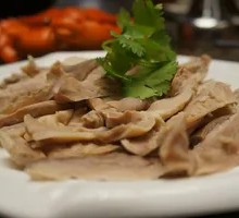 Pig's stomach
