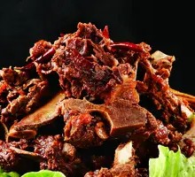 Freshly Boiled Spiced Beef Bones