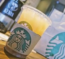 Ice-Shaken Peach Oolong