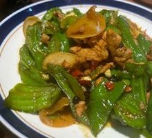 Green Pepper Stir-fried Pork