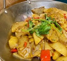 Spicy Potatoes in Dry Pot