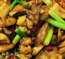 Spicy Pot-Steamed Chicken