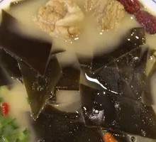Seaweed and Pork Rib Soup with Rice