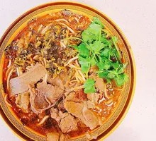 Sour Cabbage Beef Noodles