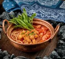 Sour Soup Pork Crisp Noodles