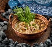Mushroom Chicken Rice Noodles