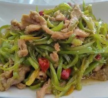 Green Pepper Shredded Pork