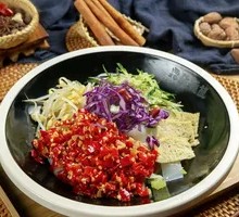 Classic Chopped Chili Cold Noodles