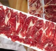 Fresh-cut Wagyu Strip