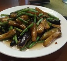 Eggplant and Green Beans Stir-fry