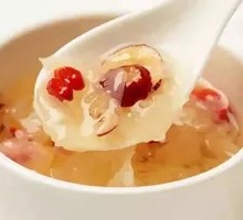 Red Date and Tremella Soup