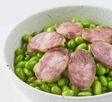 Sausage Steamed with Corn and Peas