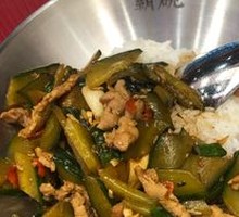 Basil Cucumber Stir-Fry with Pork