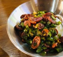 Green Pepper Sausage