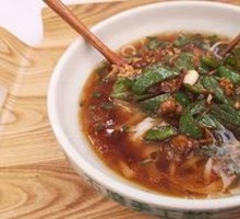 Green Pepper and Pork Noodles