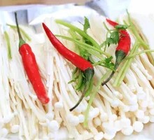 Enoki Mushroom