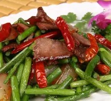 Stir-fried Garlic Shoots with Preserved Pork