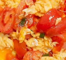 Tomato and Egg Stir-Fry