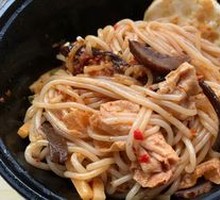 招牌干捞螺蛳粉