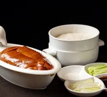 Longjiu Fruitwood Roast Duck