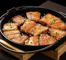 Iron Plate Glutinous Rice Fish
