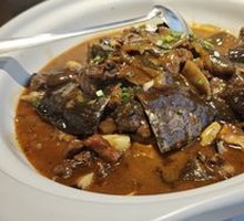 Stewed Ecological Turtle in Clay Pot
