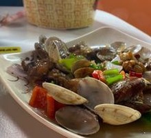Clam and Chicken Love