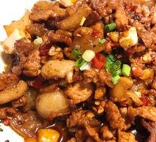 Chen Tan Chili Stir-Fried Pork