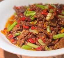 18-Second Stir-Fried Beef with Green Peppers